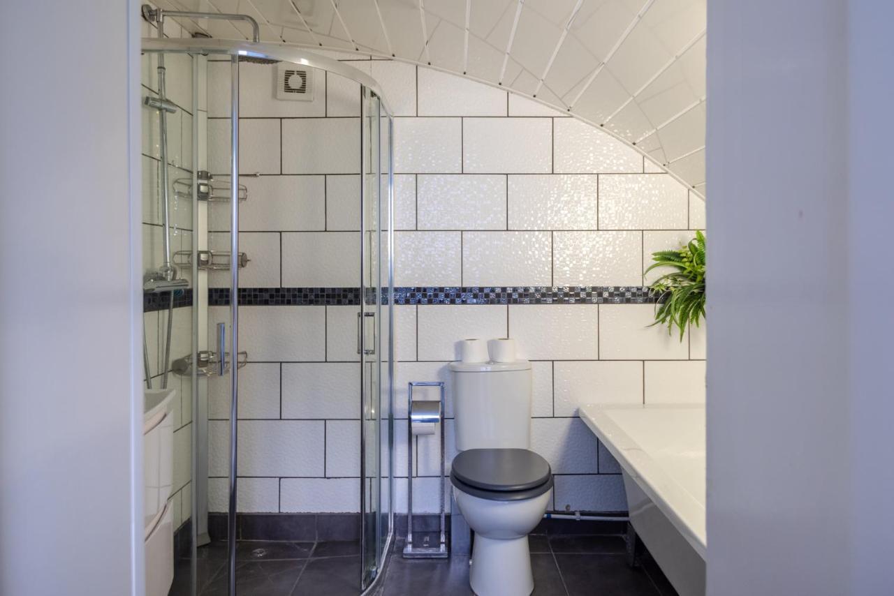 Spacious 2 Bedroom Apartment In Camden London Eksteriør bilde
